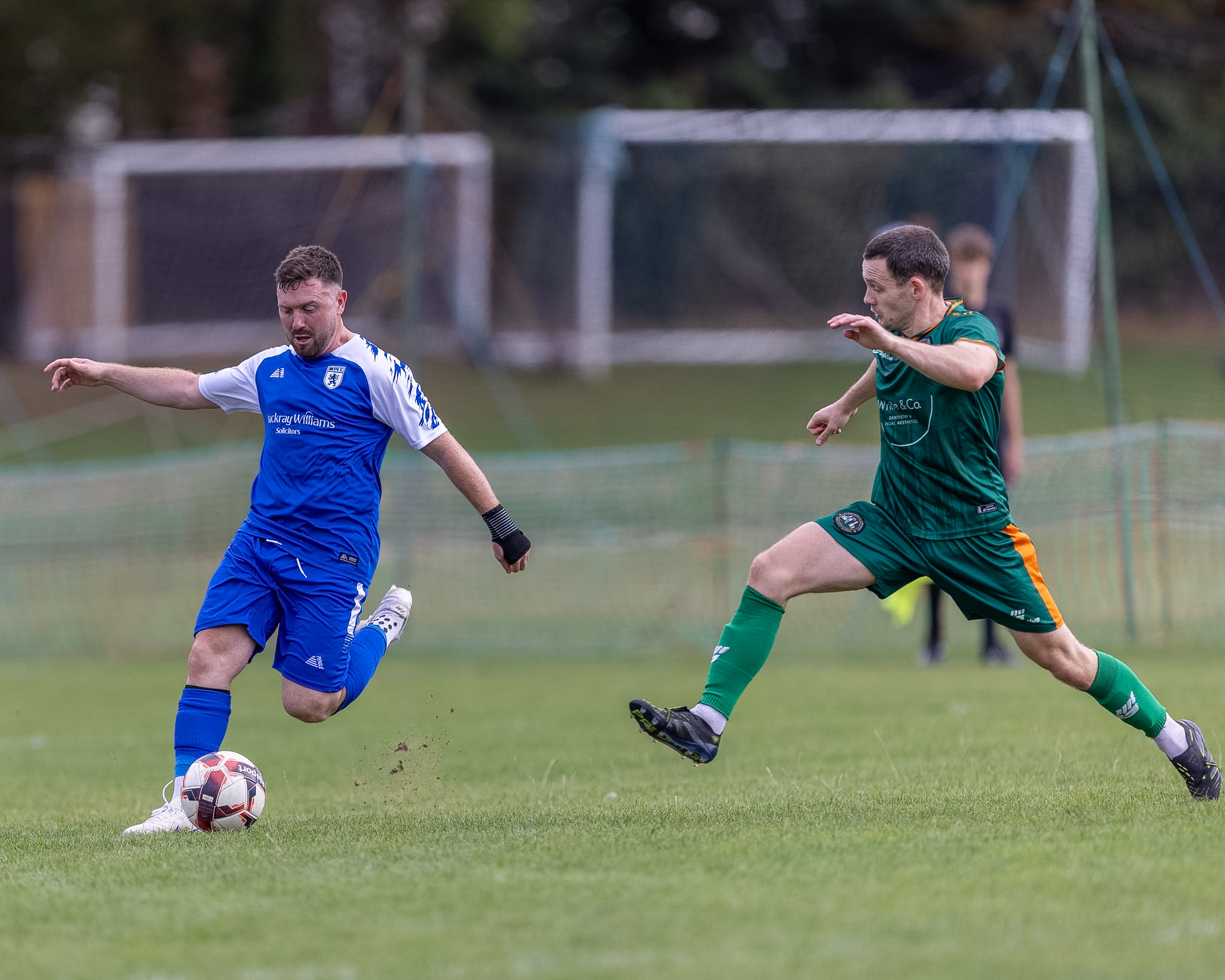 Match action from Worcester Park's 1-1 draw with FC Battersea Ironsides at Skinners Field, 12 September 2026 — photo 8 of 35