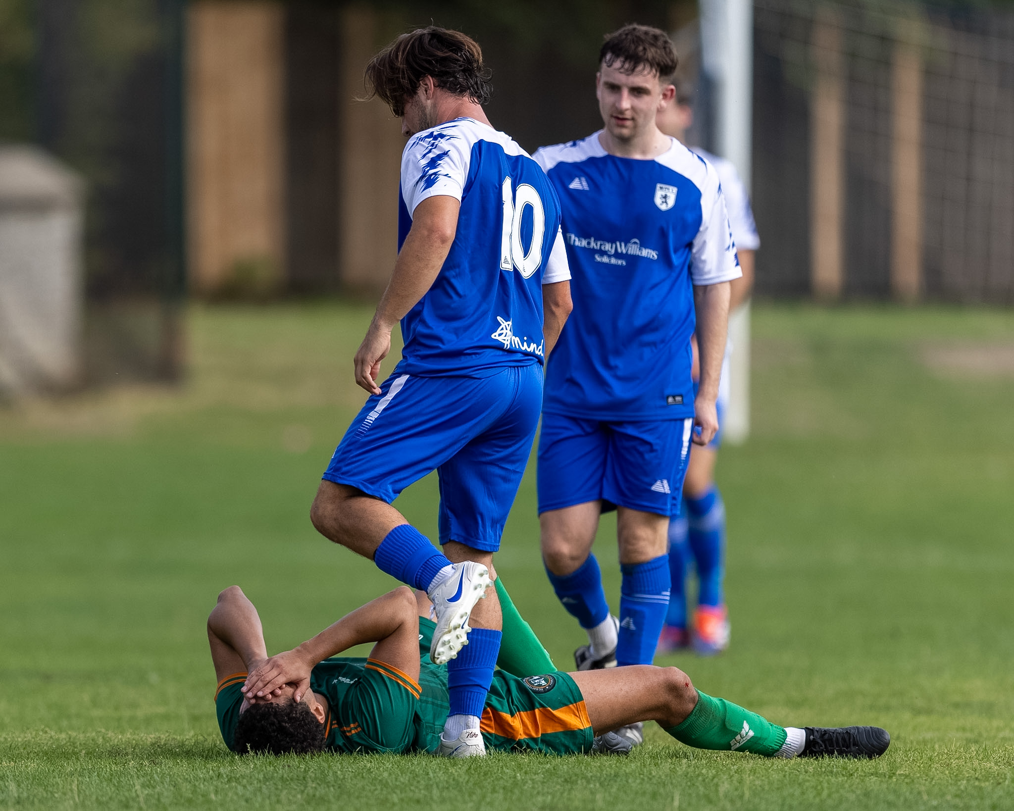 Match action from Worcester Park's 1-1 draw with FC Battersea Ironsides at Skinners Field, 12 September 2026 — photo 13 of 35