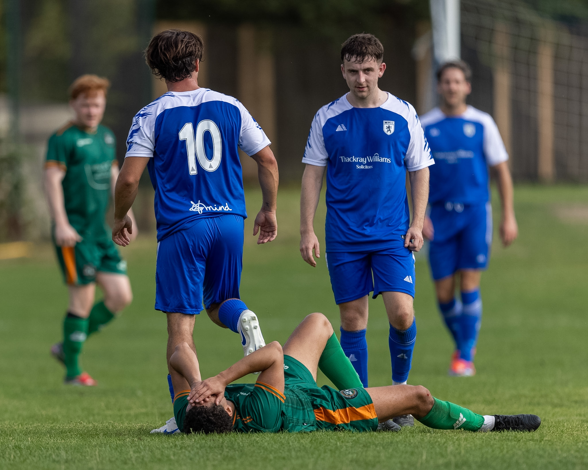 Match action from Worcester Park's 1-1 draw with FC Battersea Ironsides at Skinners Field, 12 September 2026 — photo 15 of 35