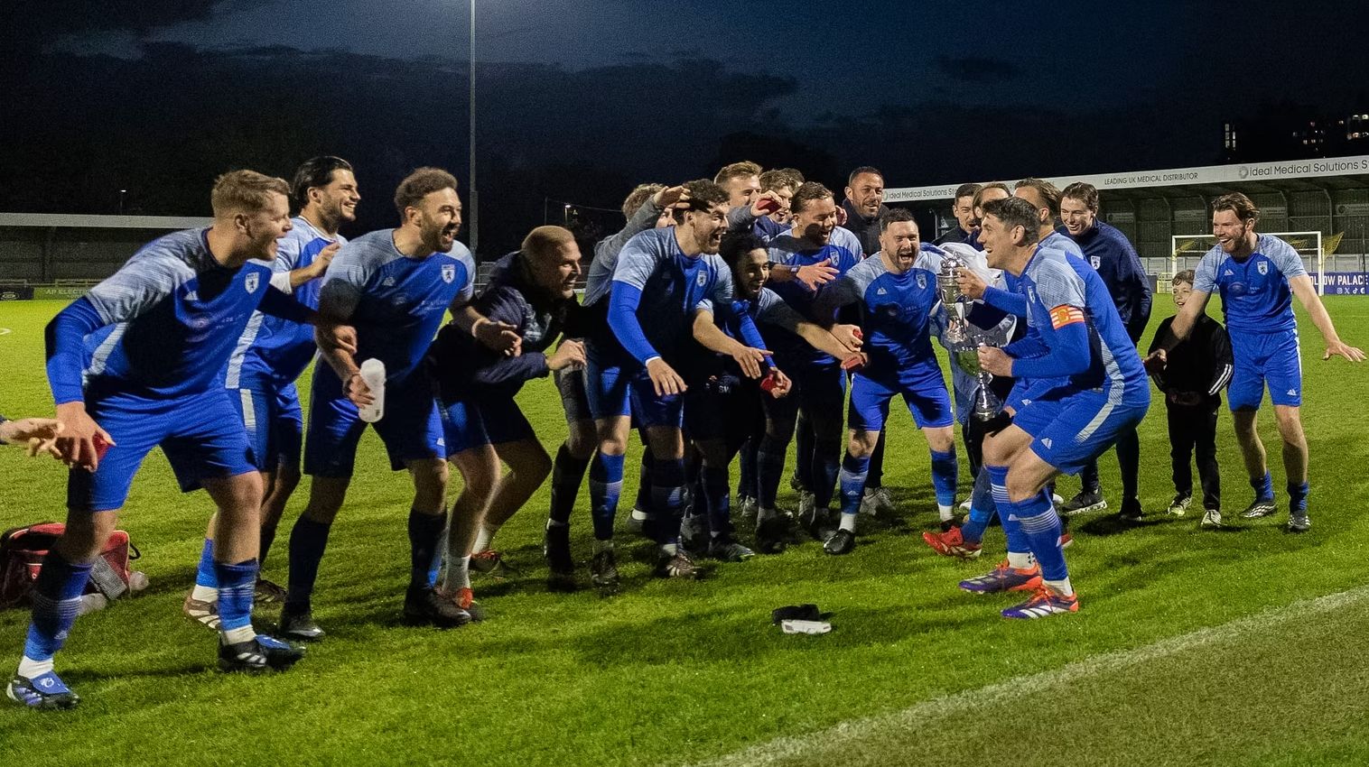 Worcester Park players celebrating winning the 2025/26 league title — photo 2 of 10