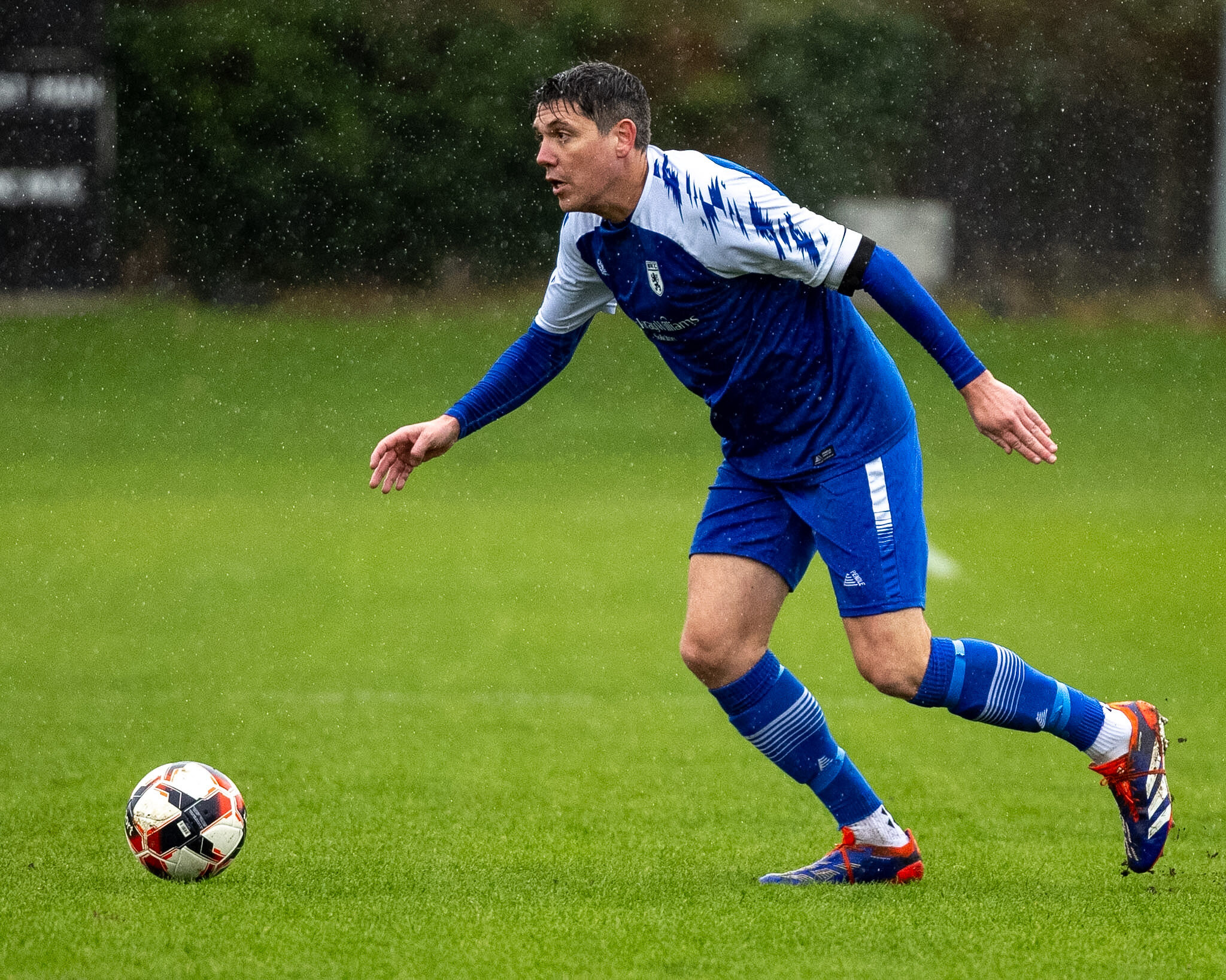 Match action from Worcester Park v London Hibernian at Skinners Field, 24 October 2026 — photo 3 of 36