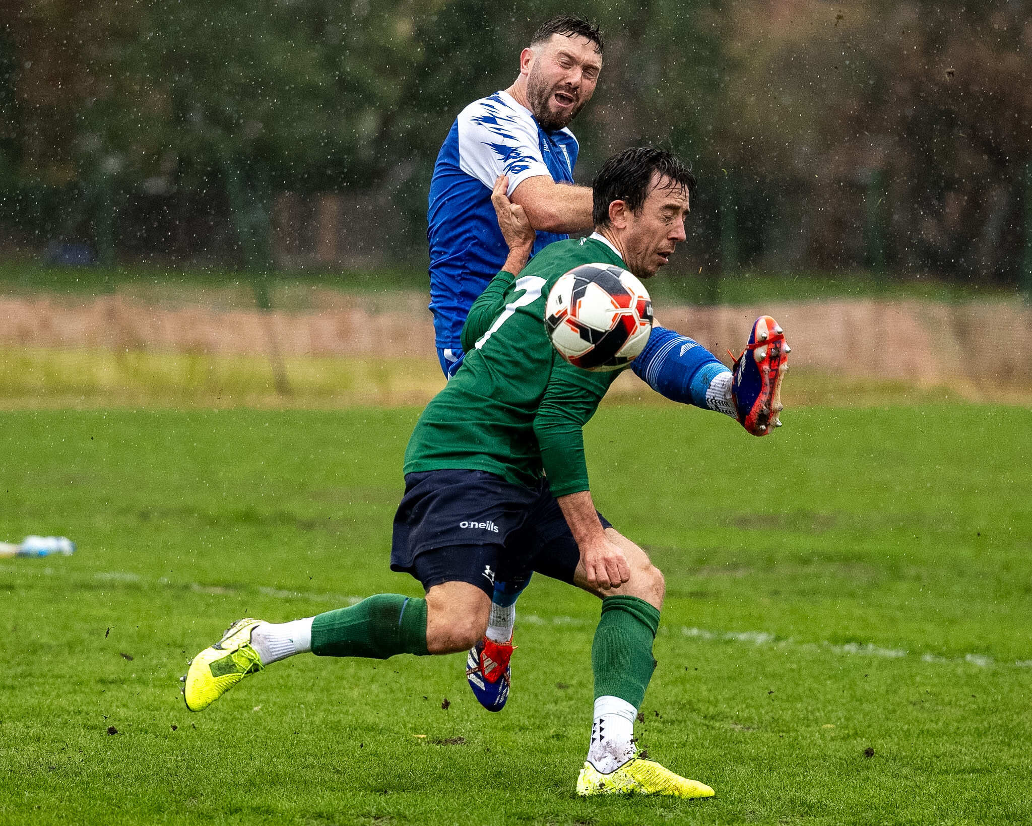 Match action from Worcester Park v London Hibernian at Skinners Field, 24 October 2026 — photo 8 of 36