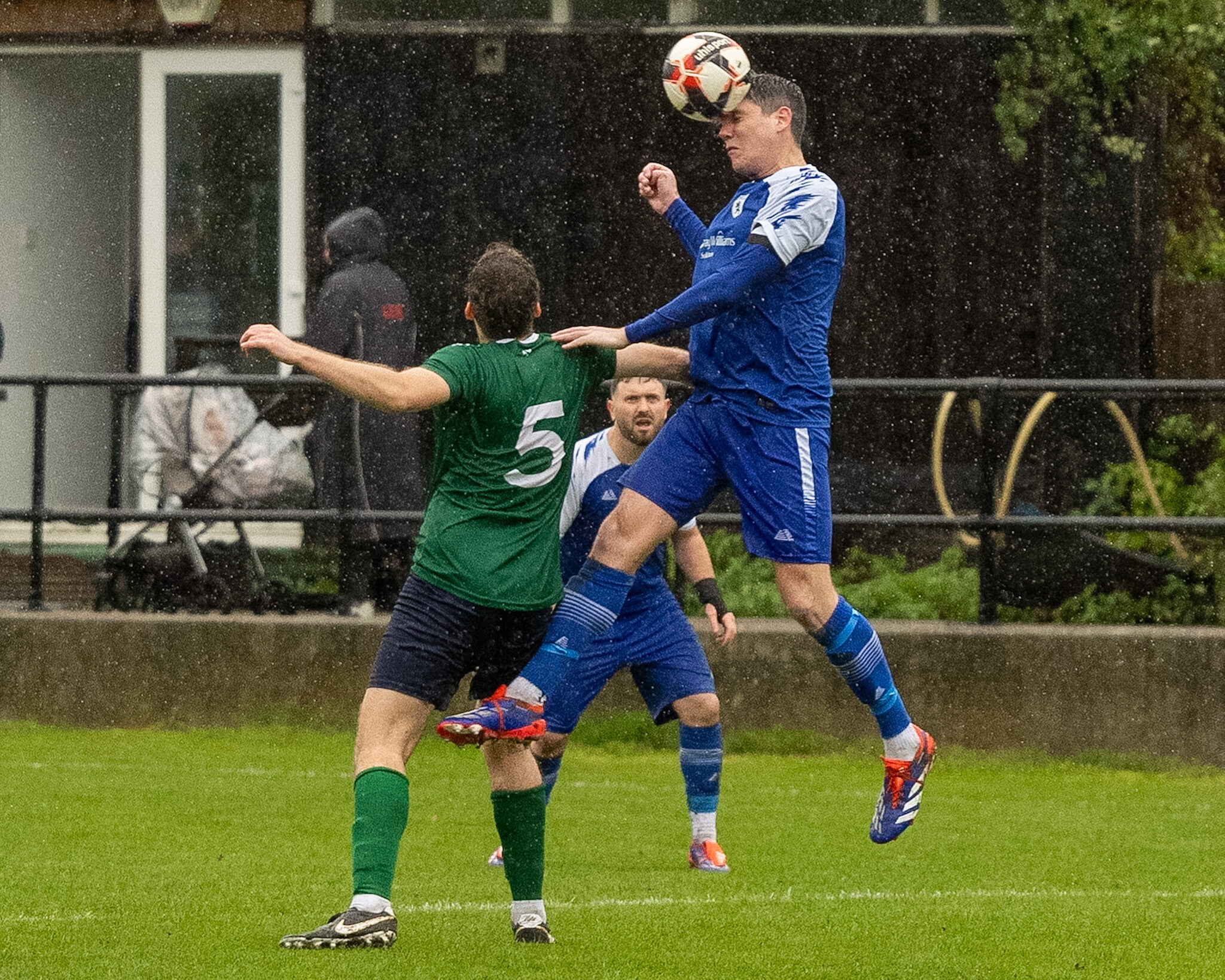 Match action from Worcester Park v London Hibernian at Skinners Field, 24 October 2026 — photo 22 of 36